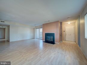 3459 Summit Court NE 3459, Washington DC 20018
