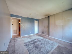 3459 Summit Court NE 3459, Washington DC 20018