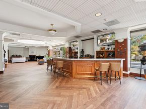 205 Yoakum Parkway 823, Alexandria VA 22304