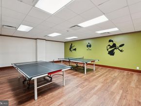 205 Yoakum Parkway 823, Alexandria VA 22304