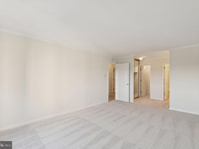 205 Yoakum Parkway 823, Alexandria VA 22304