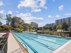 205 Yoakum Parkway 823, Alexandria VA 22304