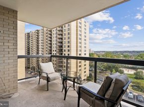 205 Yoakum Parkway 823, Alexandria VA 22304