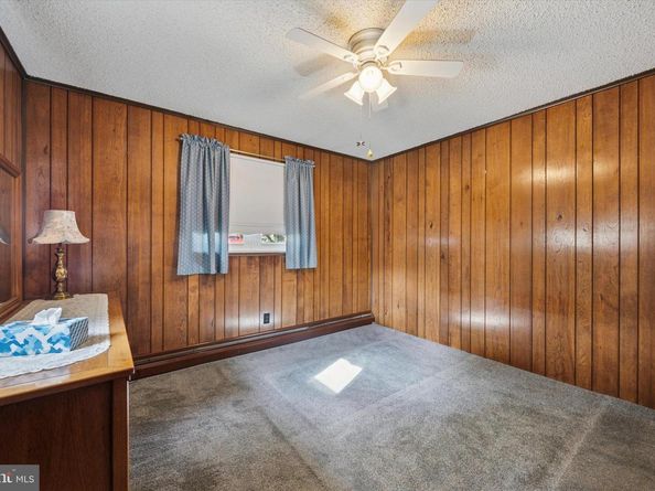 2815 Quaint Street, Secane PA 19018