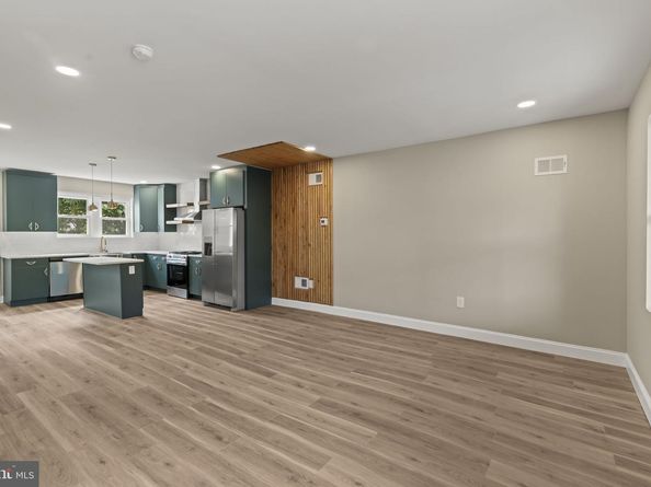 5520 Florence Avenue, Philadelphia PA 19143