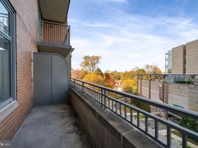 8220 Crestwood Heights Drive 315, Mclean VA 22102