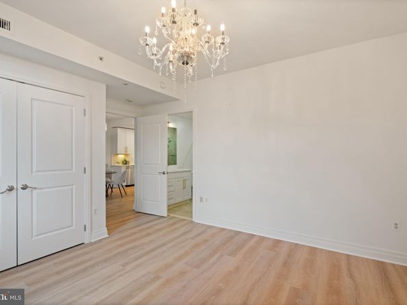 8220 Crestwood Heights Drive 315, Mclean VA 22102