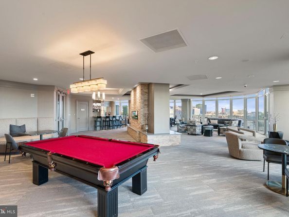 8220 Crestwood Heights Drive 315, Mclean VA 22102