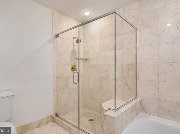 8220 Crestwood Heights Drive 315, Mclean VA 22102