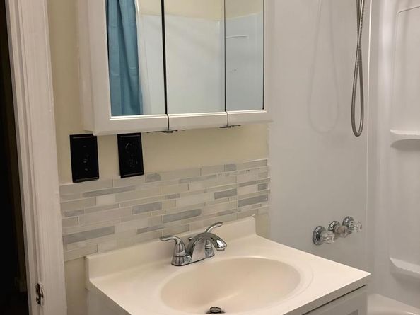 4907 Rawle Street, Philadelphia PA 19135