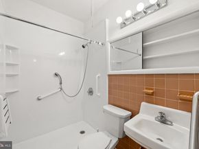 1132 Bingham Street, Philadelphia PA 19115
