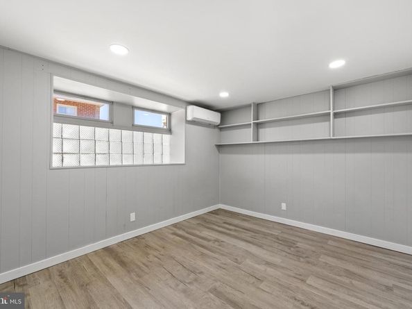 1132 Bingham Street, Philadelphia PA 19115