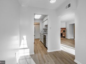 1410 Washington Place 10, Chesterbrook PA 19087