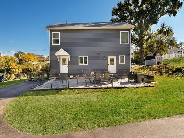 1104 N York Road, Willow Grove PA 19090