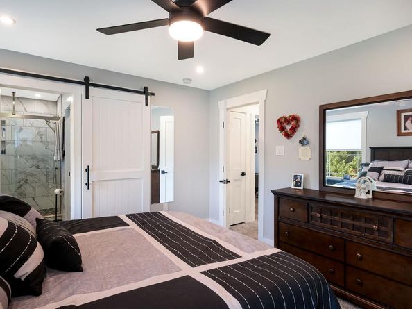 1104 N York Road, Willow Grove PA 19090