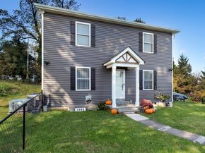 1104 N York Road, Willow Grove PA 19090