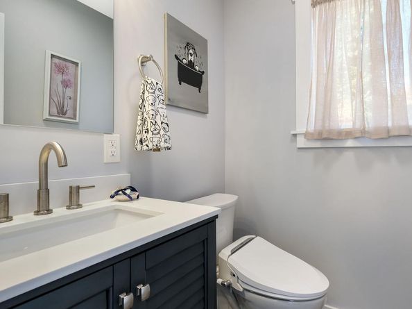 1104 N York Road, Willow Grove PA 19090