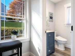 1104 N York Road, Willow Grove PA 19090