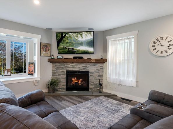 1104 N York Road, Willow Grove PA 19090