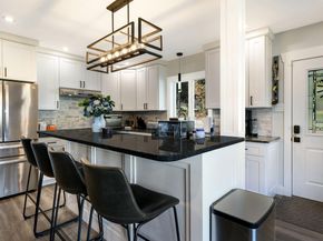 1104 N York Road, Willow Grove PA 19090