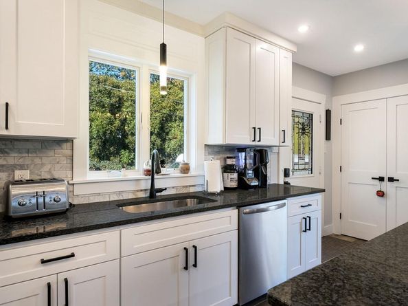 1104 N York Road, Willow Grove PA 19090