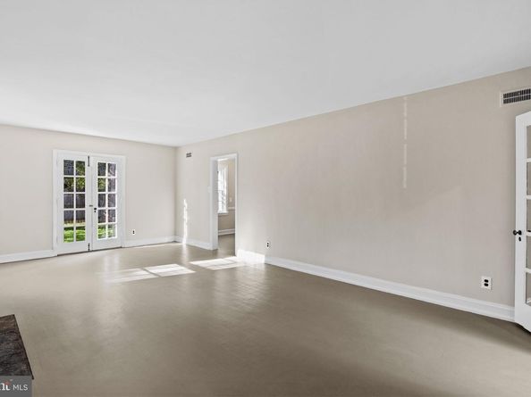 715 E Dorset Street, Philadelphia PA 19119