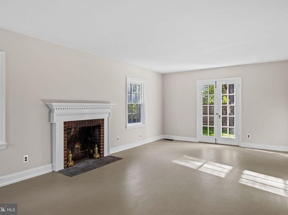 715 E Dorset Street, Philadelphia PA 19119