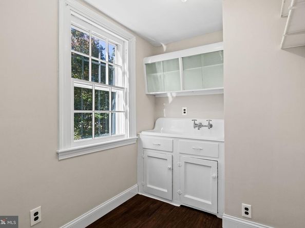 715 E Dorset Street, Philadelphia PA 19119
