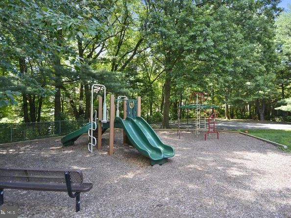 2777 Grovemore Lane, Vienna VA 22180