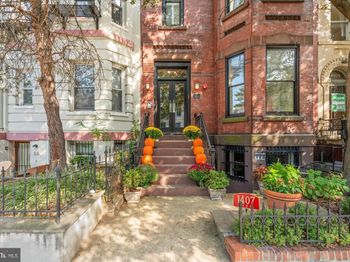1407 15TH Street NW