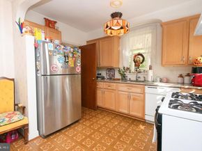 2301 Ripley Street, Philadelphia PA 19152