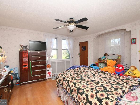 2301 Ripley Street, Philadelphia PA 19152