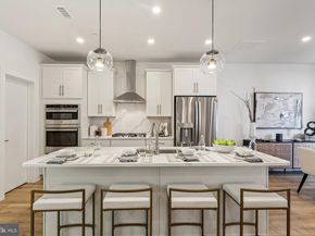 952 Riverplace Drive, Conshohocken PA 19428
