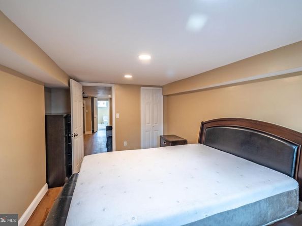 7337 Chelwynde Avenue, Philadelphia PA 19153