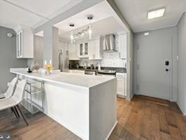 1325 18TH Street NW 703, Washington DC 20036