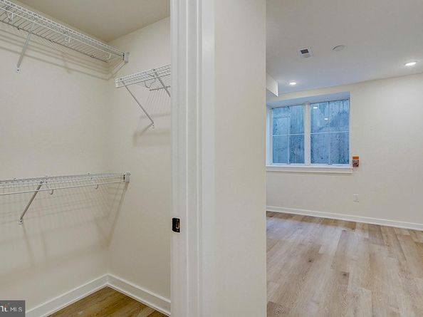 728 S 10TH Street 2, Philadelphia PA 19147