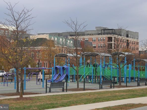 620 Mckenzie Avenue, Alexandria VA 22301