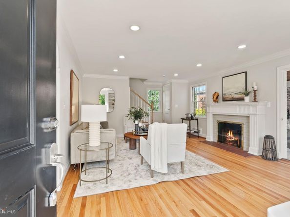 620 Melrose Street, Alexandria VA 22302