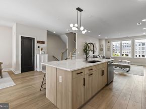 908 Laurens Alley, King Of Prussia PA 19406