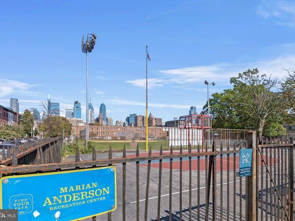 1800 Webster Street, Philadelphia PA 19146