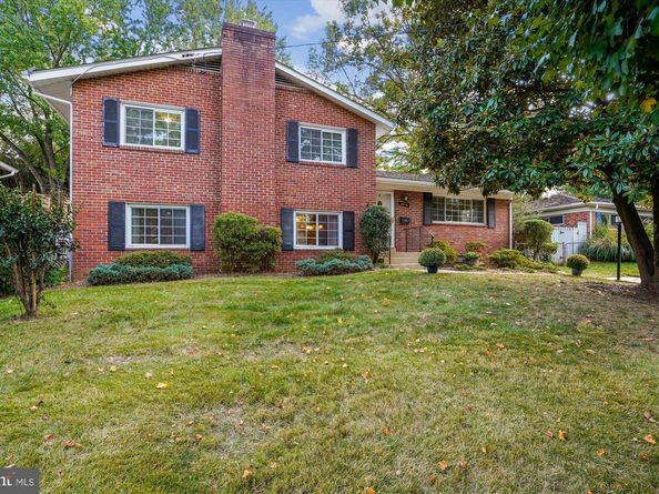 6216 Rockhurst Road, Bethesda MD 20817