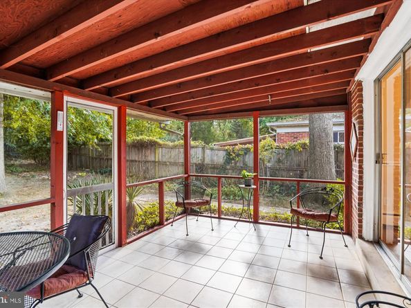 6216 Rockhurst Road, Bethesda MD 20817