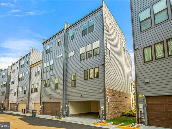 12768 Sunrise Valley Drive, Reston VA 20191