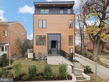 818 N Edgewood Street