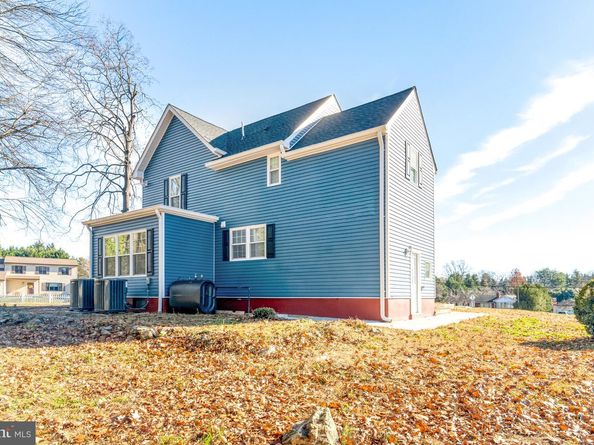 3010 Steven Martin Drive, Fairfax VA 22031