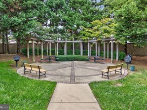 4862 Eisenhower Avenue 460, Alexandria VA 22304