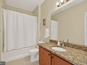 4862 Eisenhower Avenue 460, Alexandria VA 22304