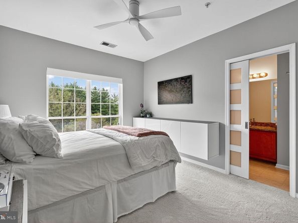 4862 Eisenhower Avenue 460, Alexandria VA 22304