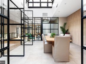 2017 Sansom Street, Philadelphia PA 19103