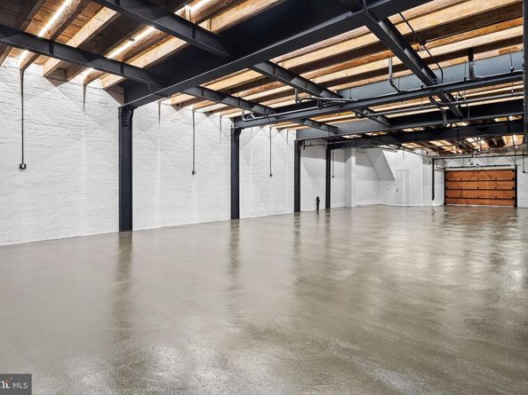 2017 Sansom Street, Philadelphia PA 19103